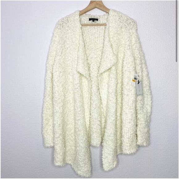 Cozy Sweater Bundle Reseller Box Size Small/Extra Small 5 Pieces Retail $415 - Picture 12 of 12